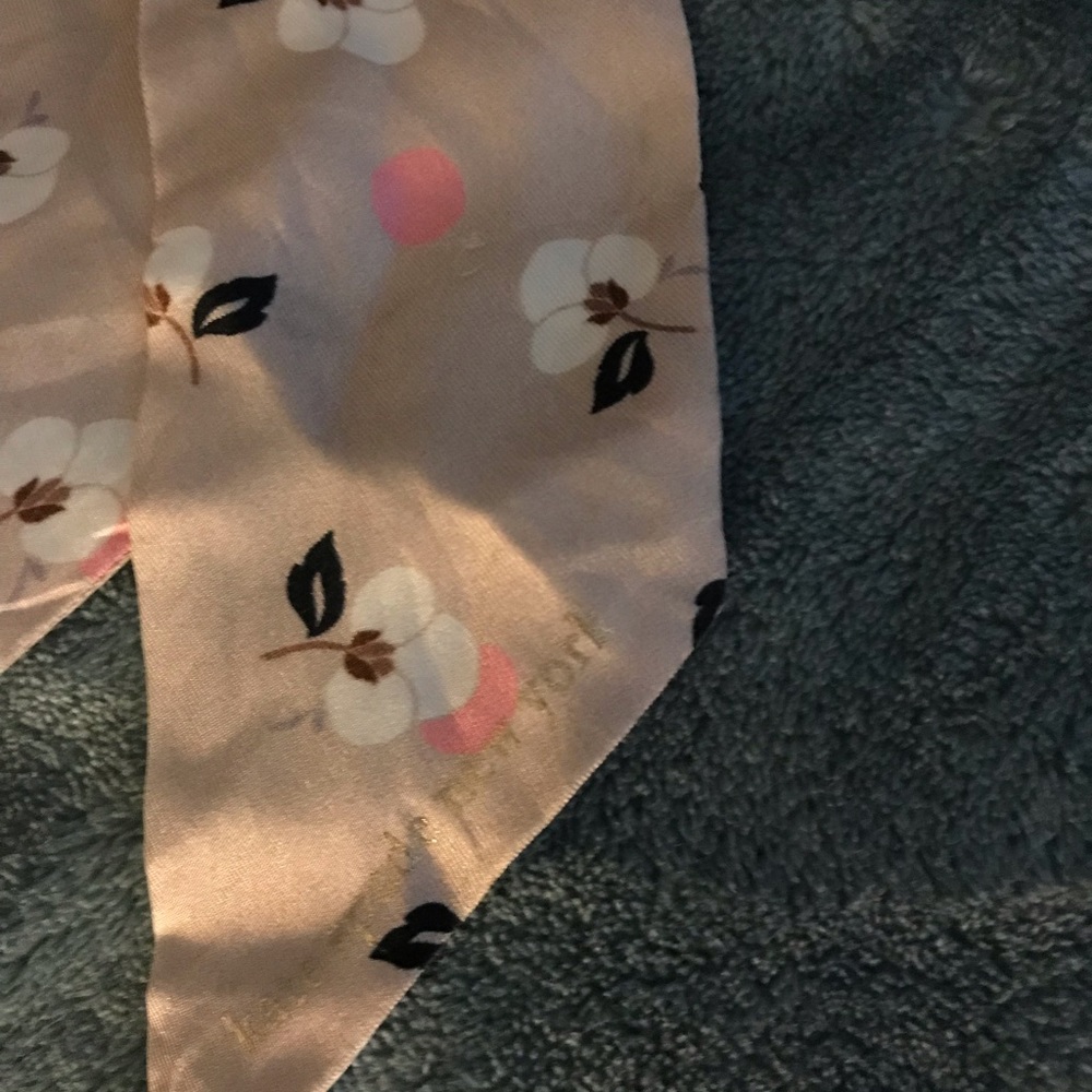Kate spade neck tie